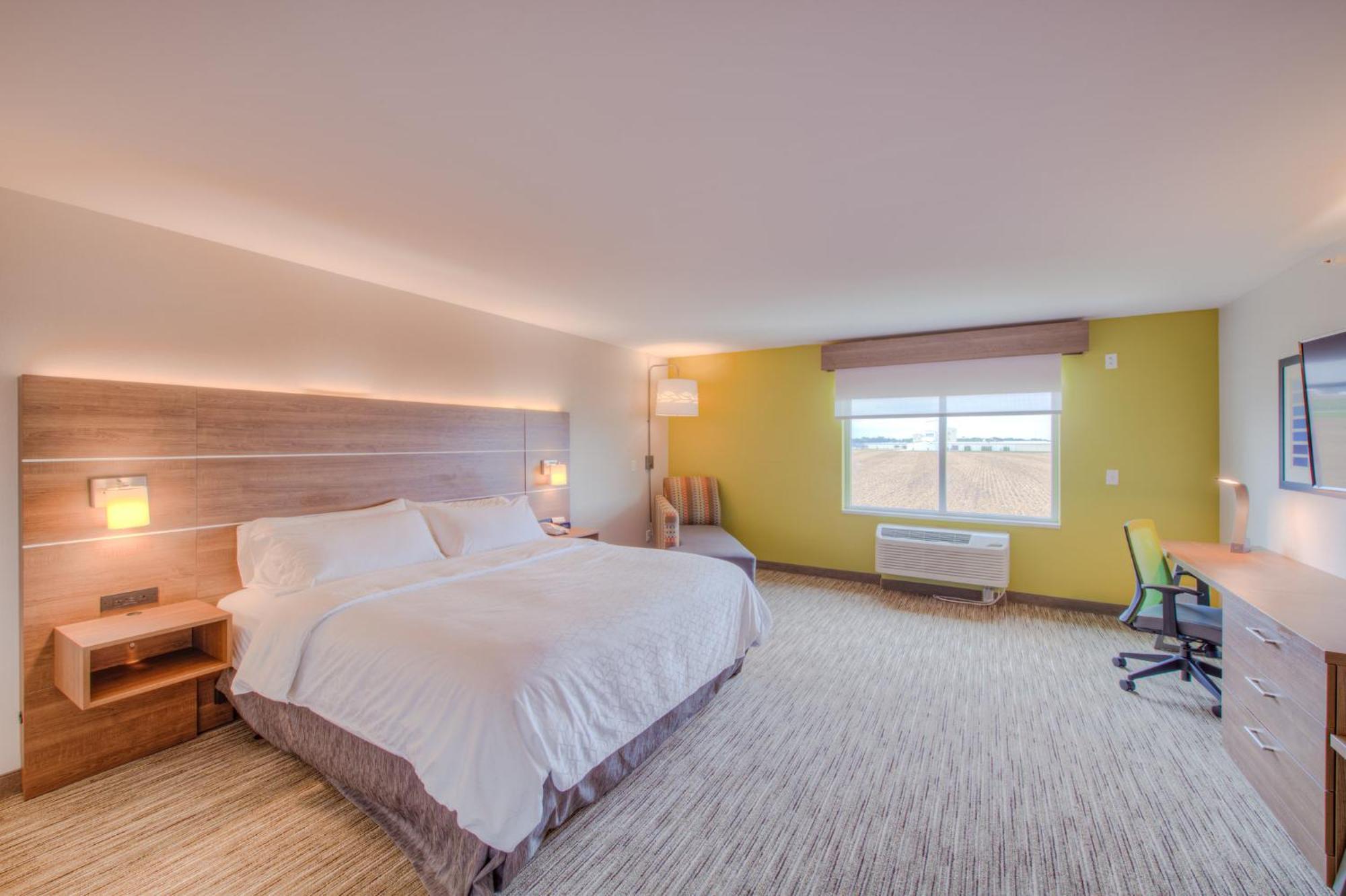 Holiday Inn Express & Suites - Remington, An Ihg Hotel Extérieur photo